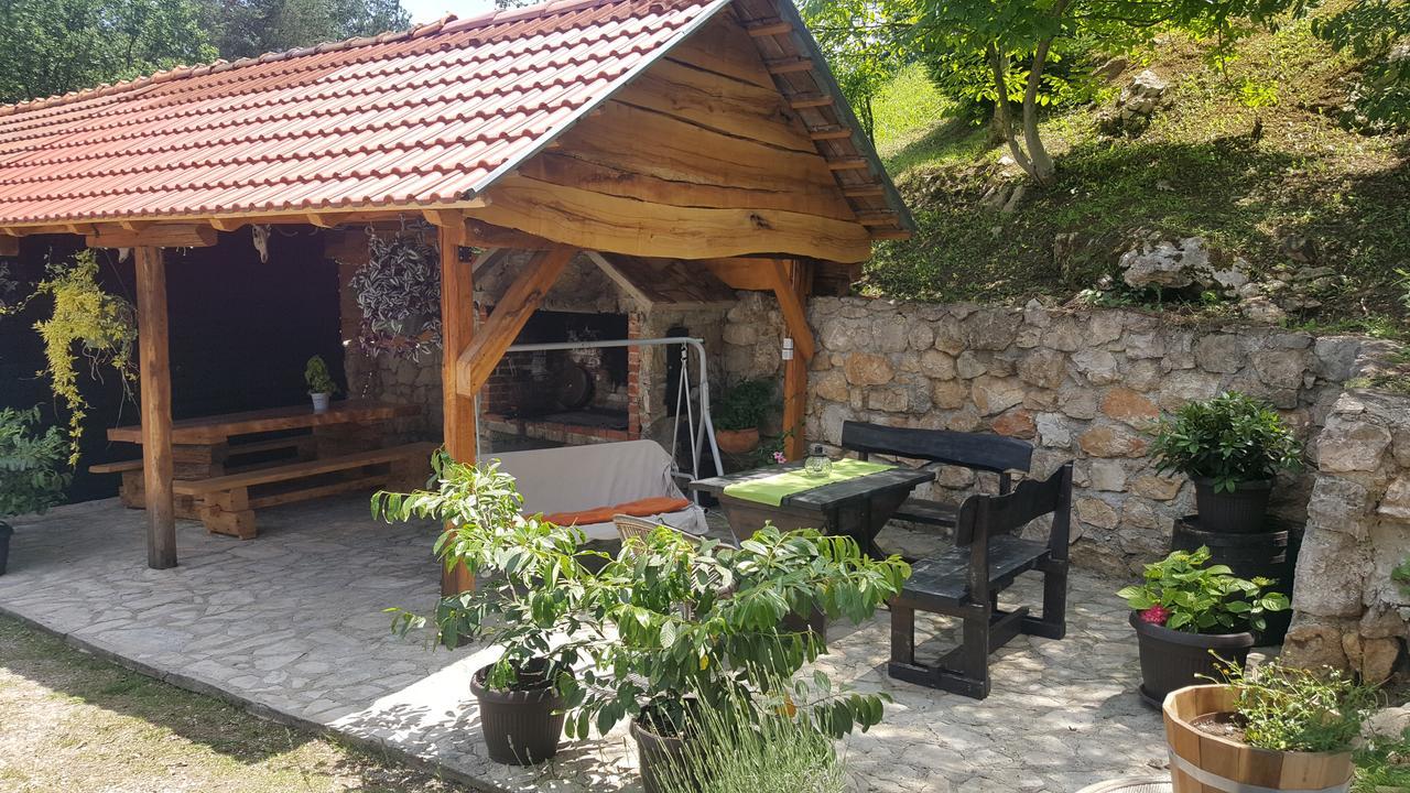 Guest House Iva Slunj Exterior foto